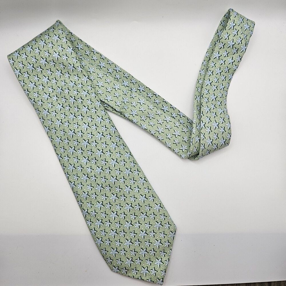 Vineyard Vines Handpicked Shep Silk Green Starfish Ocean Nautical Tie 59.5x3.5"